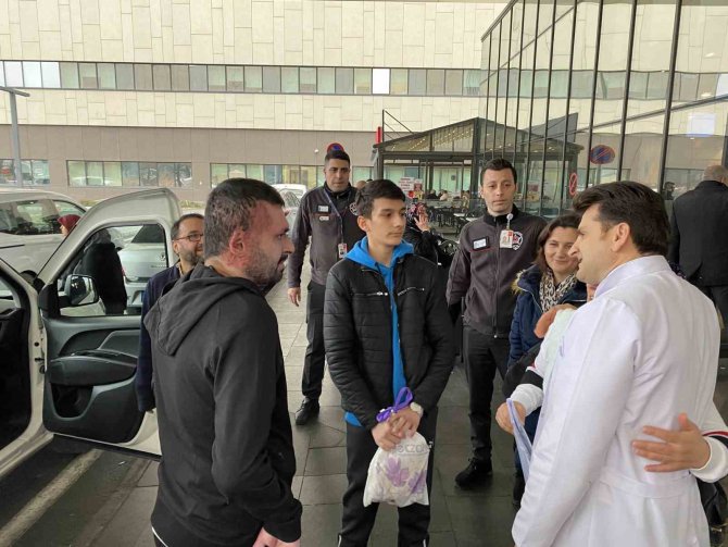 Madenci Erol Bulduk Yaklaşık 5 Ay Sonra Taburcu Edildi: "Çok Arkadaşımızı Kaybettik, Sevinemiyorum"