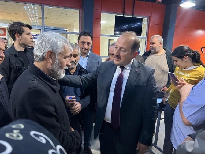 Vali Pehlivan, Kyk Yurdundaki Depremzedelerle Bir Araya Geldi