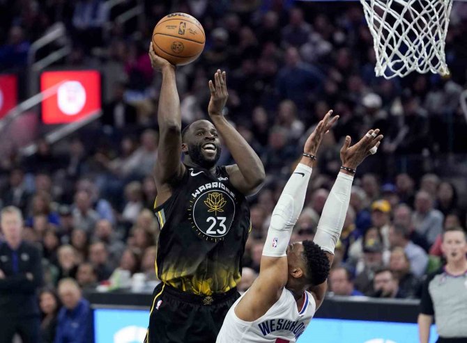 Golden State, Clippers’ı Farklı Mağlup Etti