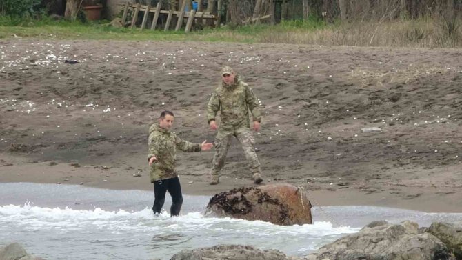 Ordu’da Denizde Bulunan Mayın Benzeri Cisim Fünye İle Patlatıldı