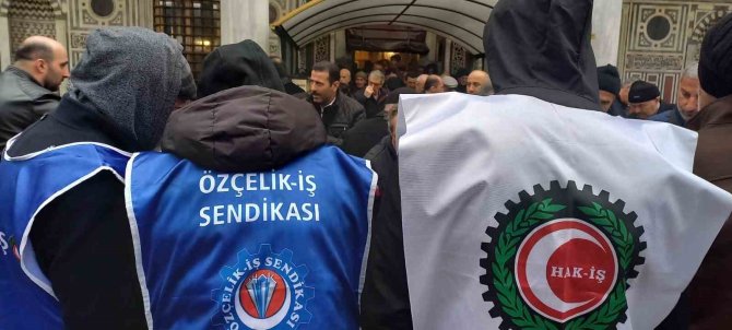 Özçelik-i̇ş Tek Yürek Oldu, Eller Semaya Deprem Şehitleri İçin Kalktı