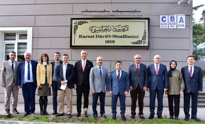 Rektör Prof. Dr. Yücel Oğurlu’dan Akademik Birimlere Ziyaret