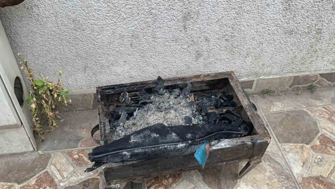 Bodrum Katta Yakılan Mangal Ateşi İtfaiyeyi Alarma Geçirdi