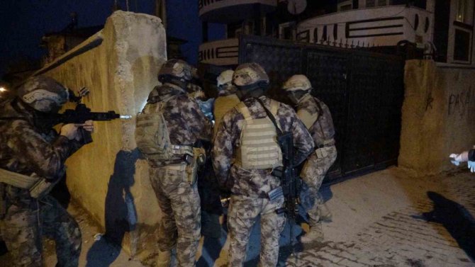 Van Ve Bitlis Emniyetinden ‘Bahar Temizliği’