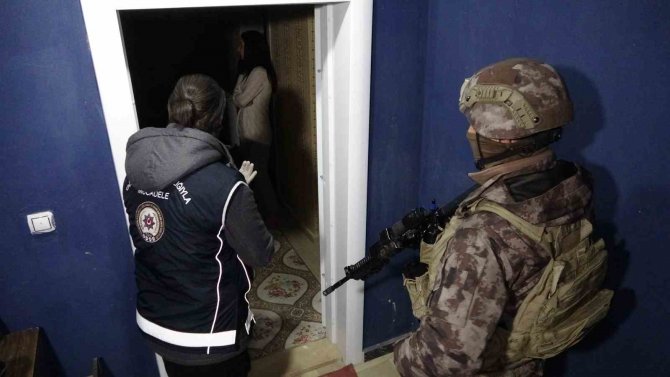 313 Personelle 5 İlde Organizatörlere Şafak Operasyonu