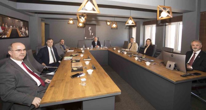 Eğitim, Araştırma Ve Toplumsal Katkı Modellerinde Gelinen Son Nokta Değerlendirildi