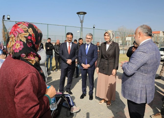 Vali Yiğitbaşı: “Depremzede Vatandaşlar Kentte En İyi Şekilde Ağırlanacak”