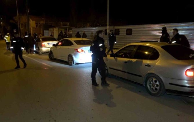 Aksaray’da Asayiş Ve Trafik Ekiplerinden Şok Uygulama