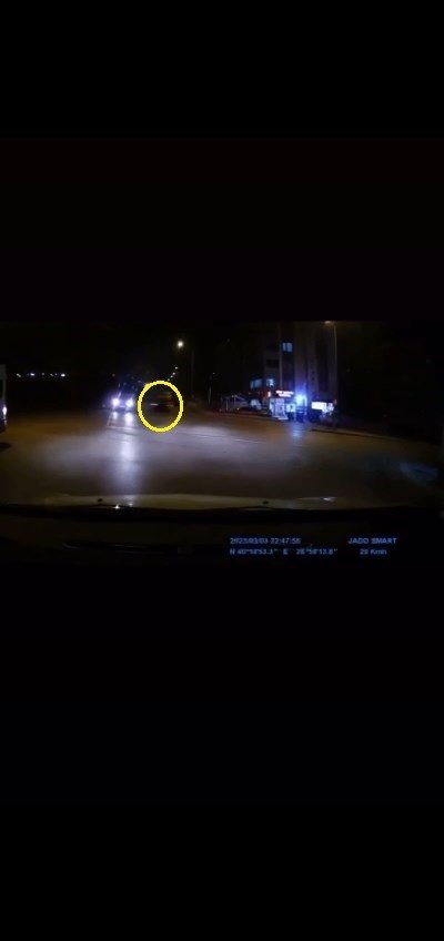 Motosikletiyle Son Sürat Böyle Çarptı