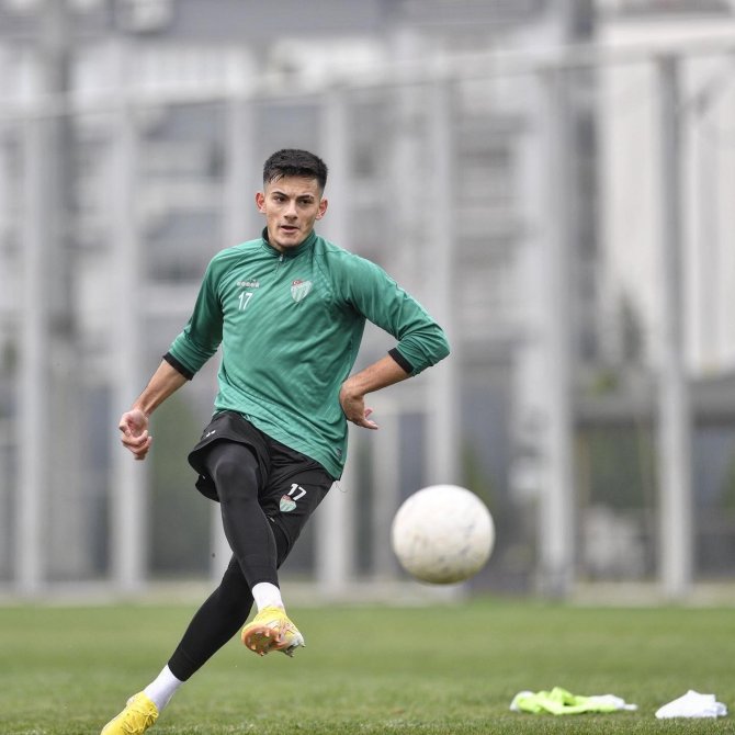 Bursaspor Kampa Girdi