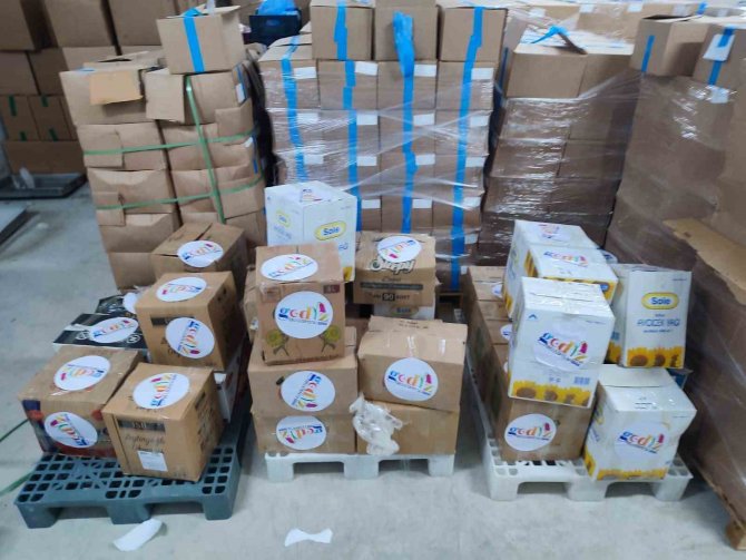 Gediz’de Bağışlanan Canlı Hayvanların Etleri Kavurma Yapılıp Deprem Bölgesine Gönderildi