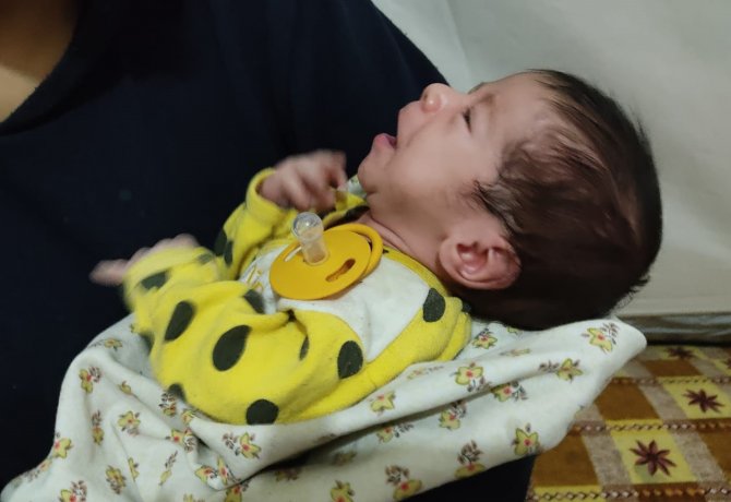 Depreme Doğumda Yakalandı, Bebeğine "Hamit" İsmini Verdi
