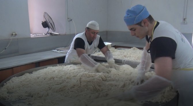 Coğrafi İşaretli Kastamonu Çekme Helvası Asırlardır Damakları Tatlandırıyor