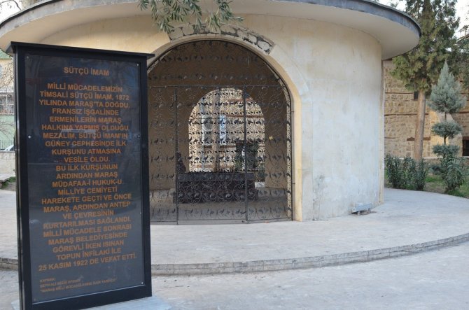 Maraş’ın Kurtuluşunun Baş Kahramanı Sütçü İ̇mam’ın Kabri Depremde Zarar Görmedi