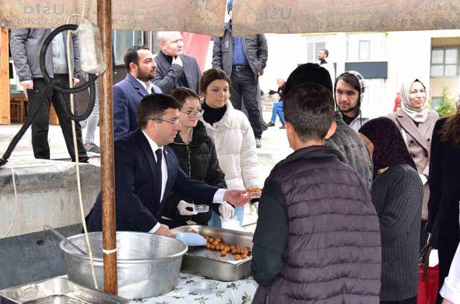 Rektör Prof. Dr. Oğurlu’dan Depremzede Vatandaşlara Ziyaret