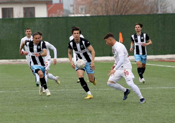 Tff 3. Lig: Bergama Belediyespor: 0 - 68 Aksaray Belediyespor: 2