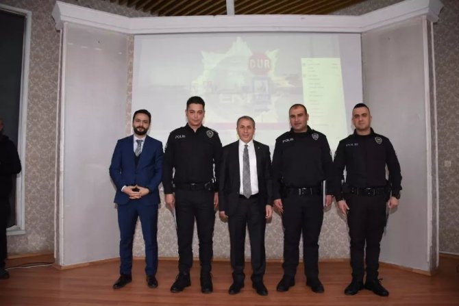 Suç Ve Suçlulara Geçit Vermeyen Asayiş Polisleri Ödüllendirildi