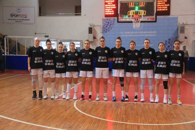 Tkbl: İ̇zmit Belediyespor:67 - Kırklareli Basketbol: 82