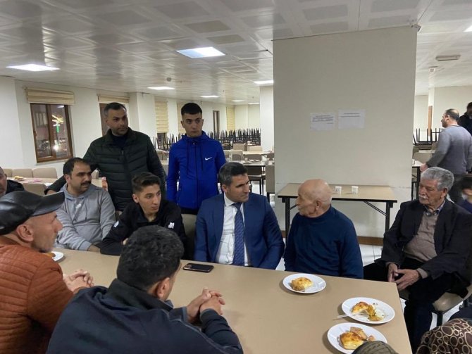 Başkan Arıkan, Depremzedeleri Bir Araya Geldi