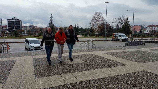 32 Suç Kaydı Bulunuyordu, Bolu’da Yakalandı