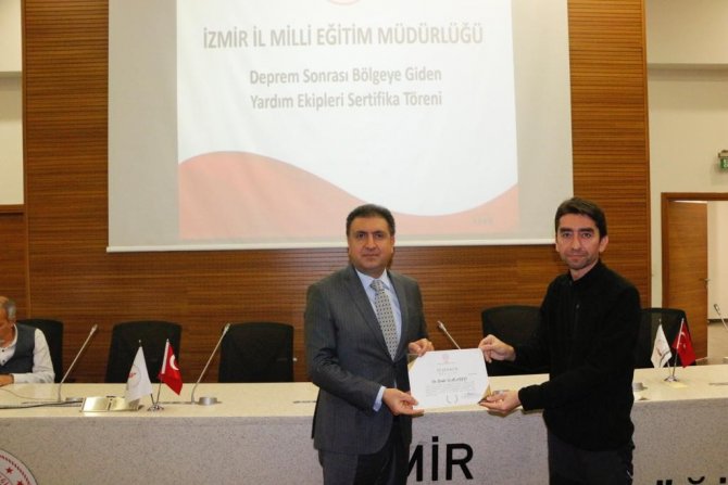 Deprem Sonrası Bölgeye Giden Yardım Ekiplerine İ̇l Milli Eğitim’den Sertifika