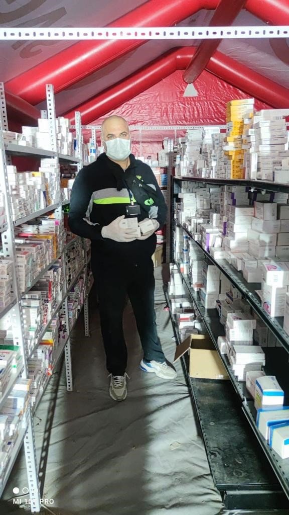 Aydınlı Eczacılar Deprem Bölgesindeki Sahra Eczanesi’nde Şifa Dağıtıyor