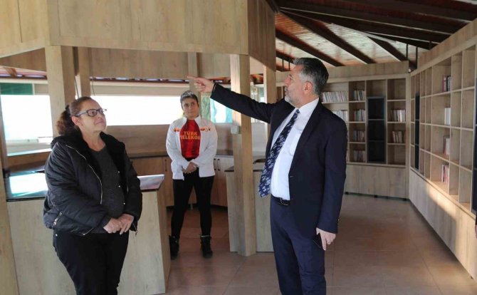 75’inci Yıl Mahallesi’ne Kitap Kafe