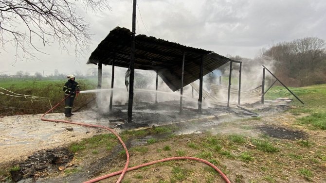 Boş Barakada Yangın Çıktı