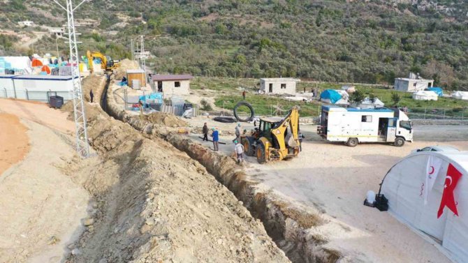 Konya Büyükşehir Hatay’da Su Ve Kanalizasyon Şebekesini Ayağa Kaldırmak İçin Çalışıyor
