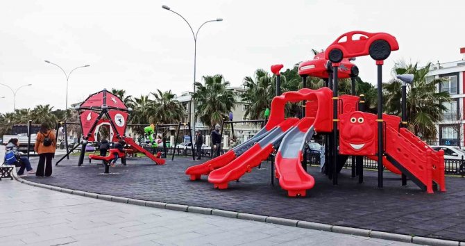 Samsun’da Çocuk Oyun Grupları Yenilendi