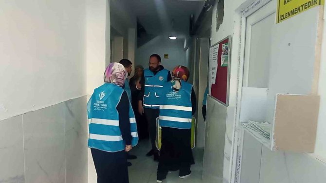 Siirt’te 185 Depremzede Aileye Et Dağıtıldı