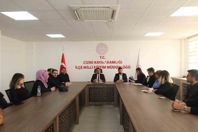 Cizre’de Psikososyal Koruma, Önleme Ve Krize Müdahale Ekipleri Toplantısı