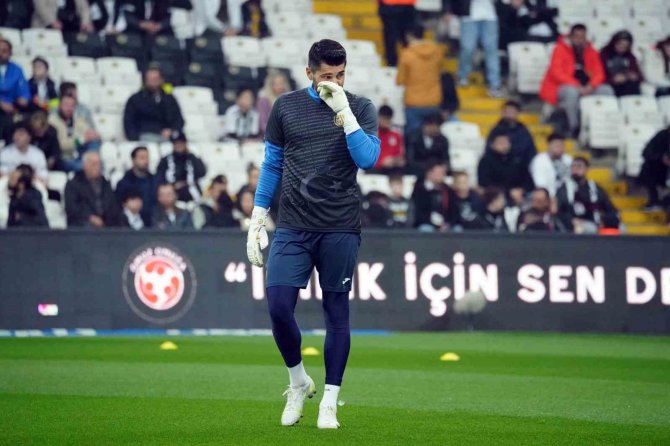 Spor Toto Süper Lig: Beşiktaş: 0 - Mke Ankaragücü: 0 (Maç Devam Ediyor)