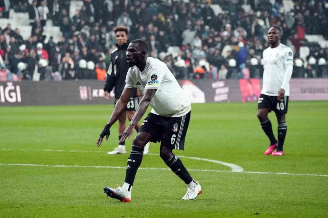 Spor Toto Süper Lig: Beşiktaş: 2 - Mke Ankaragücü: 1 (Maç Sonucu)