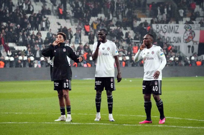 Spor Toto Süper Lig: Beşiktaş: 2 - Mke Ankaragücü: 1 (Maç Sonucu)