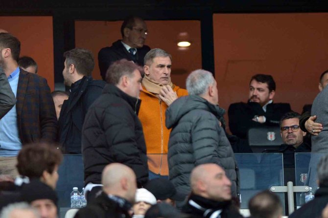 Spor Toto Süper Lig: Beşiktaş: 1 - Mke Ankaragücü: 0 (İ̇lk Yarı)