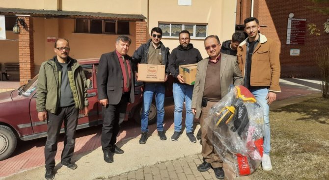 Tavşanlı Myo’dan Depremzede Vatandaşlara Destek