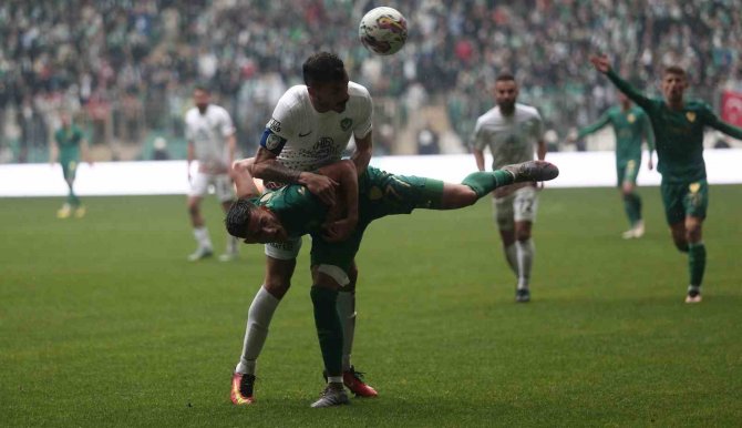 Tff 2. Lig: Bursaspor: 2 - Amed Sportif Faaliyetler : 1