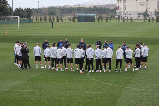 Trabzonspor, Adana Demirspor Maçı Hazırlıklarına Başladı