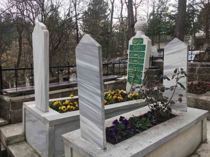 Mehmet Feyzi Efendi Kabri Başında Anıldı