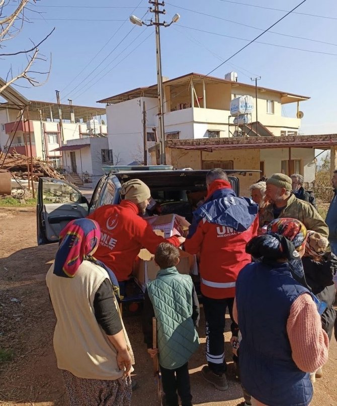 Afyonkarahisar Umke Ekipleri Afet Bölgesinde Çalışmalarını Sürdürüyor