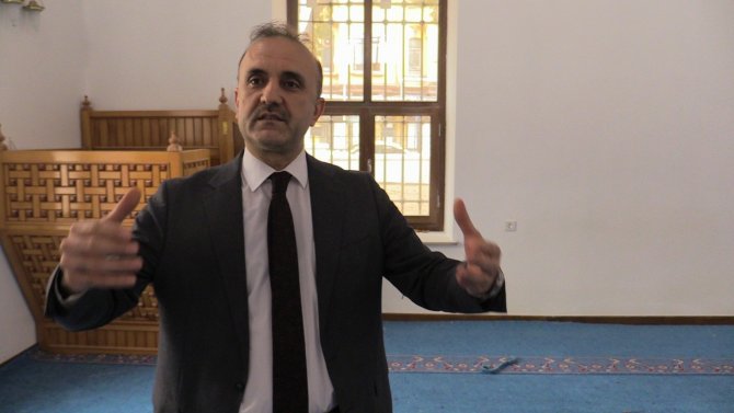 Tarihi Haydarçavuş Camiin Halıları Demirci’den