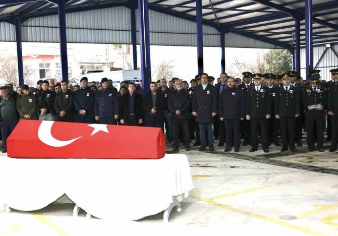Görevi Başında Hayatını Kaybeden Uzman Çavuşa Veda