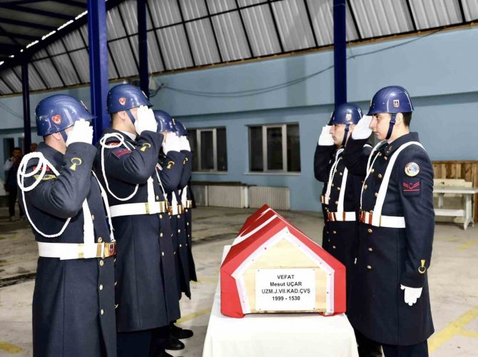 Görevi Başında Hayatını Kaybeden Uzman Çavuşa Veda