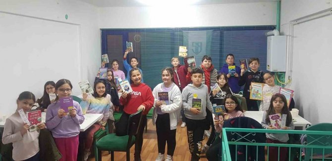Bozüyük’te ’Kitabını Al Gel Birlikte Okuyalım’ Etkinliği Yapıldı