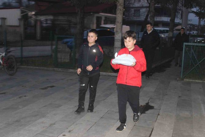 Düzce’de Asırlık Kandil Geleneği