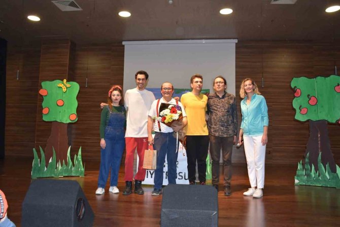 Efeler’den Depremzede Çocuklara Moral Oyunu