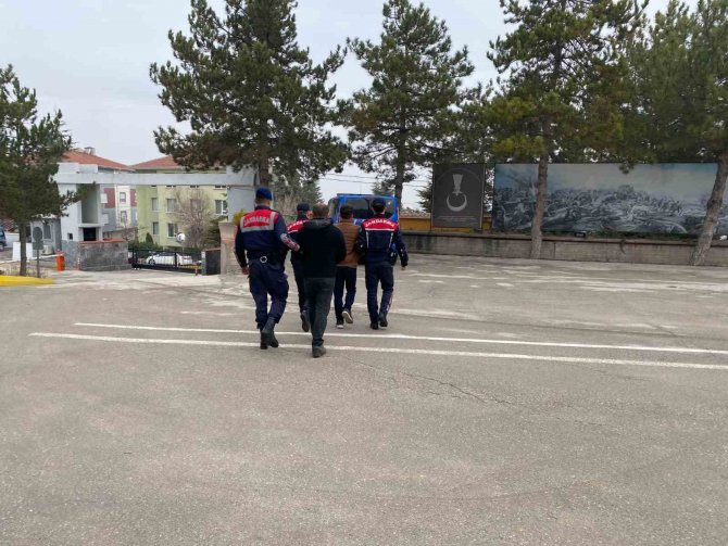 Eskişehir’de 700 Kilo Bakır Kablo Çalan Şüpheliler Ankara’da Yakalandı