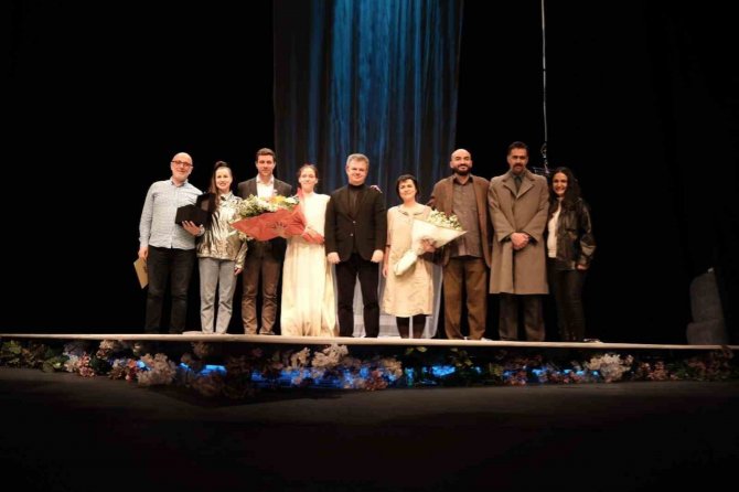 ‘Kardeş Şehir’ Avp Sahnesinde