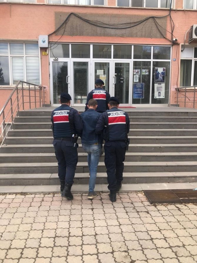 Jandarma 14 Faili Meçhul Hırsızlık Olayını Aydınlattı
